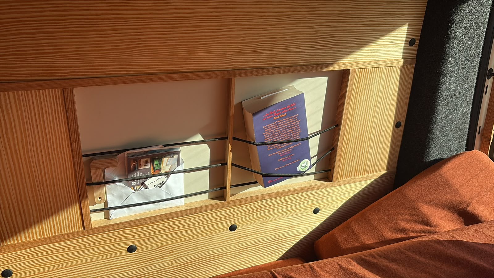 Der Fenstereinsatz mit Mückenschutz im Detail